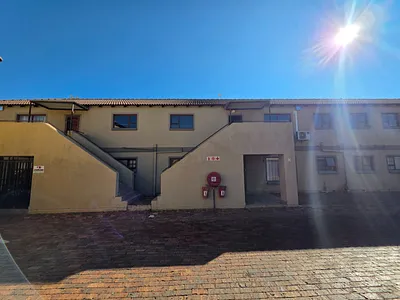 3 Bedroom Apartment For Sale in Sasolburg - S7Y3.webp