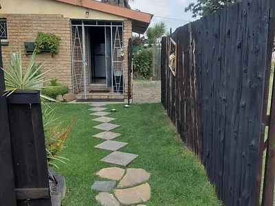 3 Bedroom House For Sale in Oranjeville - SKny.webp