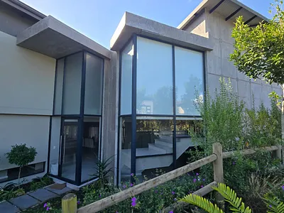 4 Bedroom House To Rent in Ballito - ensG.webp