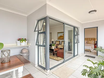 3 Bedroom Apartment For Sale in Ballito - nCwk.webp
