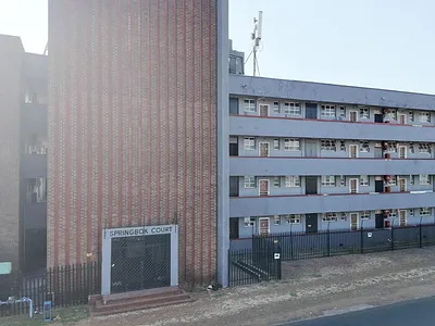 1 Bedroom Apartment For Sale in Benoni - V7g6.webp