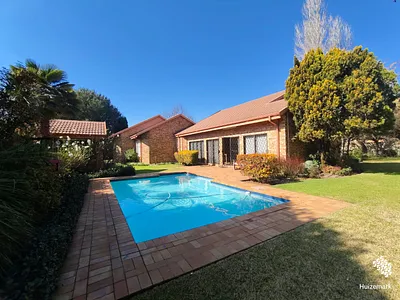 4 Bedroom House For Sale in Sasolburg - BHOy.webp