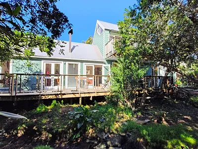 3 Bedroom House For Sale in Jeffreys Bay - GueF.webp