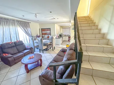 3 Bedroom Apartment For Sale in Empangeni - Xfbx.webp