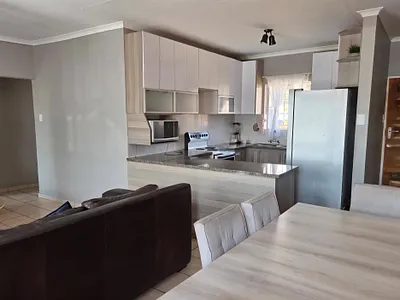 2 Bedroom Townhouse For Sale in Polokwane - LNDJ.webp