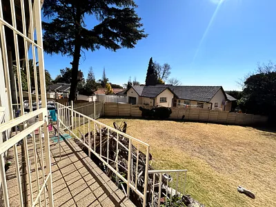 3 Bedroom House For Sale in Edenvale - cPyN.webp