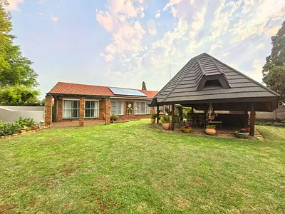 3 Bedroom House For Sale in Sasolburg - Snmz.webp