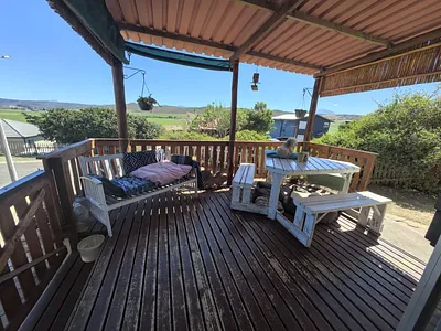 3 Bedroom House For Sale in Klein Brak Rivier - 0E5v.webp