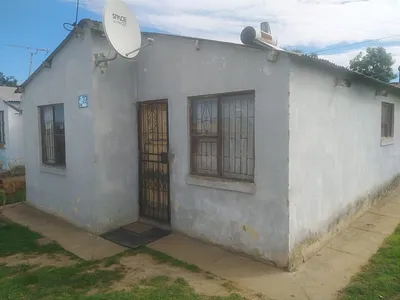 2 Bedroom House For Sale in Uitenhage - u2NS.webp