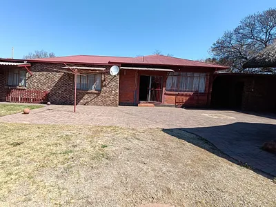 3 Bedroom House For Sale in Vanderbijlpark - W1dS.webp