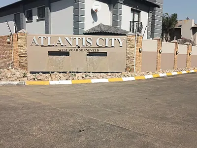 2 Bedroom Apartment For Sale in Brakpan - 51R6.webp