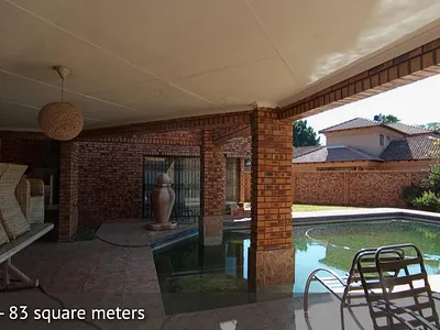 4 Bedroom House For Sale in Akasia - img