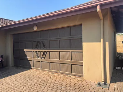 3 Bedroom Townhouse For Sale in Empangeni - img