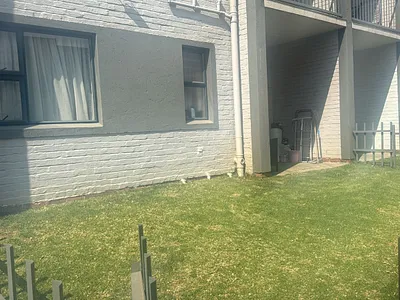 2 Bedroom Apartment For Sale in Benoni - krWz.webp