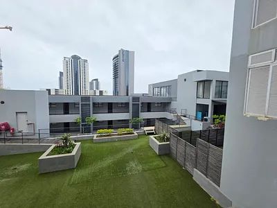 3 Bedroom Apartment To Rent in Umhlanga - 7ecX.webp