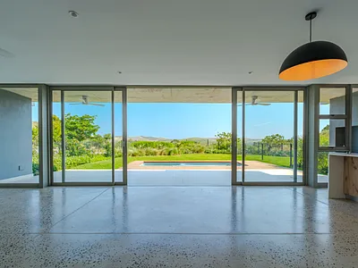 4 Bedroom Townhouse To Rent in Ballito - wKsS.webp