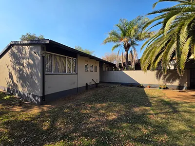 3 Bedroom House For Sale in Sasolburg - sYwd.webp