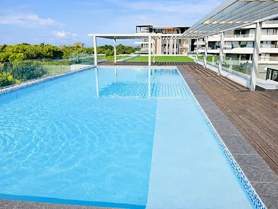 2 Bedroom Apartment For Sale in Umhlanga - 1H1x.webp