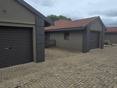 2 Bedroom Townhouse For Sale in Polokwane - IIGZ.webp