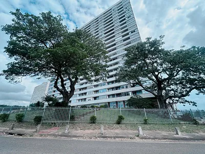 2 Bedroom Apartment For Sale in Durban - xhbY.webp