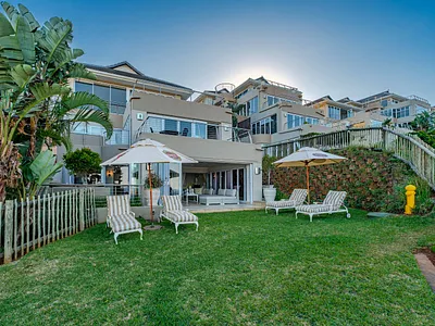 4 Bedroom House For Sale in Ballito - v4YF.webp