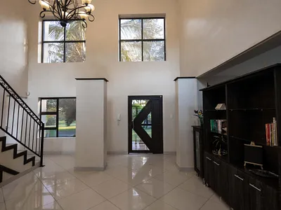 4 Bedroom House For Sale in Empangeni - tLts.webp