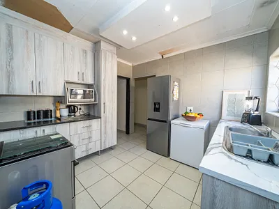 3 Bedroom House For Sale in Brakpan - CF0a.webp