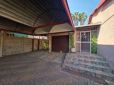 3 Bedroom House For Sale in Sasolburg - jMZj.webp