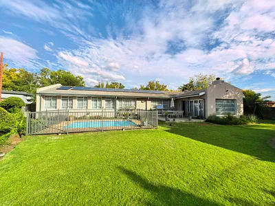 3 Bedroom House For Sale in Sasolburg - 7i49.webp