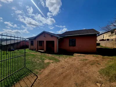 7 Bedroom House For Sale in Empangeni - mcA1.webp