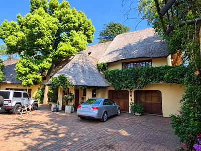 4 Bedroom House For Sale in Benoni - F5kE.webp