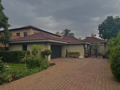 3 Bedroom House For Sale in Hartbeespoort - 3DKU.webp