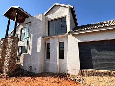 4 Bedroom House For Sale in Pretoria - sL37.webp