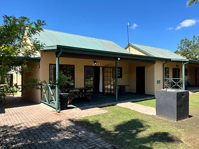 3 Bedroom Apartment For Sale in Bela Bela - B6p4.webp