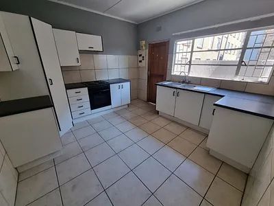 1 Bedroom Apartment For Sale in Vanderbijlpark - jWkX.webp
