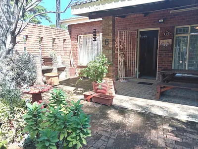 2 Bedroom Townhouse For Sale in Bela Bela - jEf5.webp
