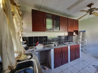 3 Bedroom House To Rent in Empangeni - lEw7.webp