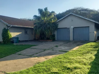 3 Bedroom House For Sale in Richards Bay - Tgyf.webp