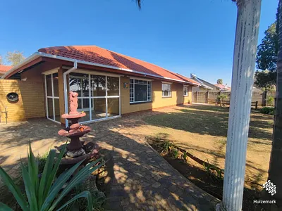 3 Bedroom House To Rent in Sasolburg - Go25.webp