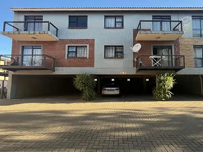 1 Bedroom Apartment For Sale in Bloemfontein - 9KZA.webp