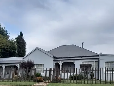 4 Bedroom House For Sale in Frankfort - trg5.webp