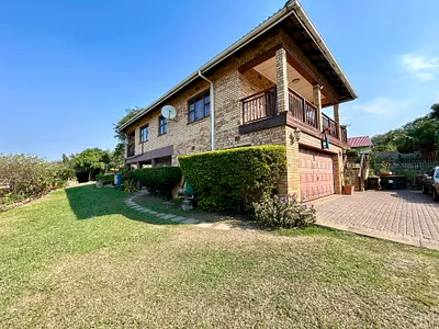 3 Bedroom House For Sale in Darnall - Dpoo.webp