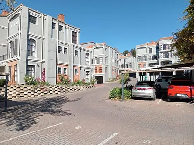 2 Bedroom Townhouse To Rent in Johannesburg - img