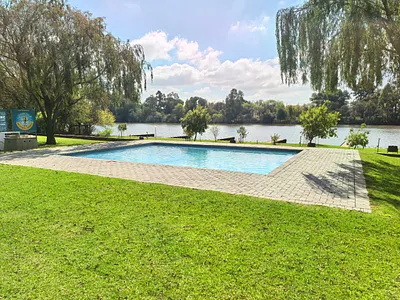 3 Bedroom Townhouse For Sale in Sasolburg - lOKM.webp