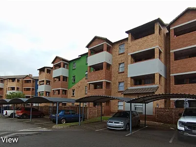 2 Bedroom Apartment For Sale in Centurion - img