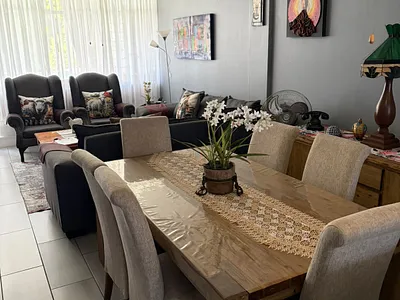 2 Bedroom Apartment For Sale in Vereeniging - PgTb.webp