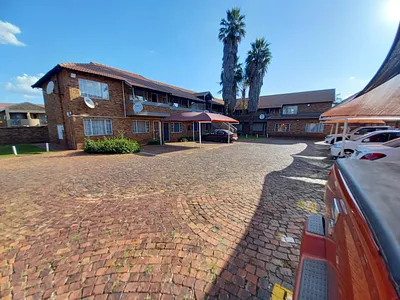 2 Bedroom Apartment For Sale in Brakpan - dwiC.webp