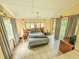 Carousel Indicator - BjOG.webp