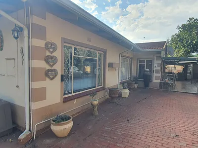 6 Bedroom House For Sale in Heidelberg - Mxto.webp