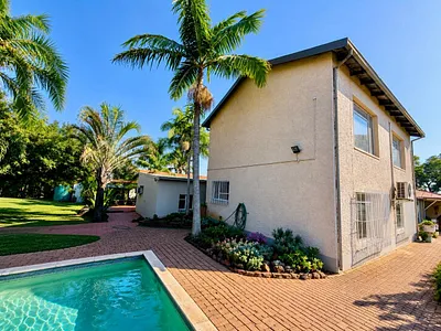 5 Bedroom House For Sale in Pretoria - 4oHx.webp